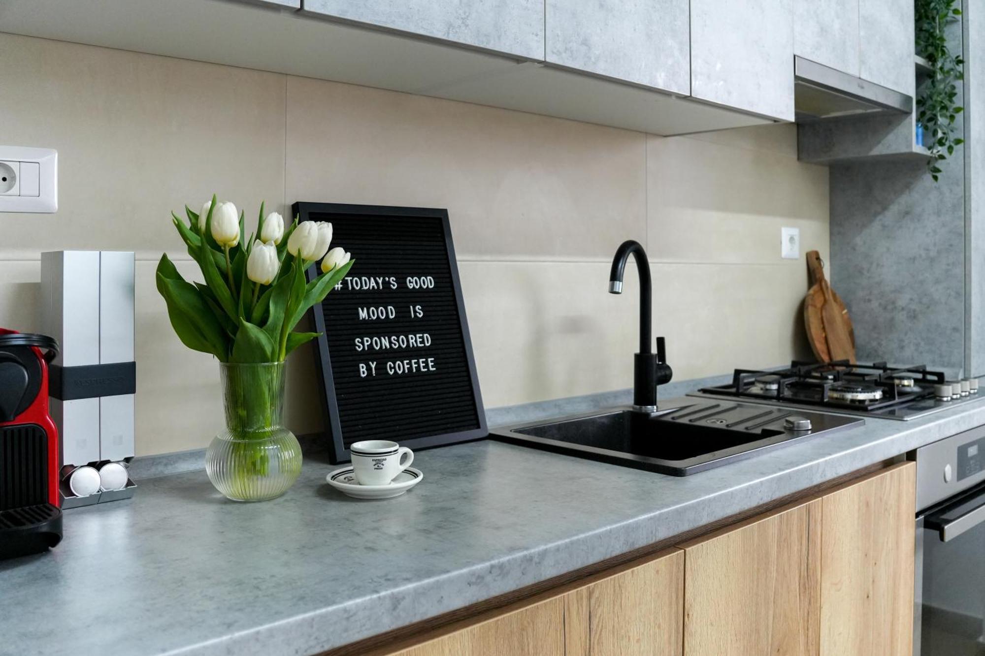 Amalia - Quiet 1Br Apartment With Parking & Wi-Fi Bucarest Exterior foto